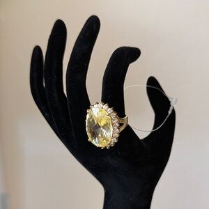 Elegant Gold and Yellow Cocktail Ring